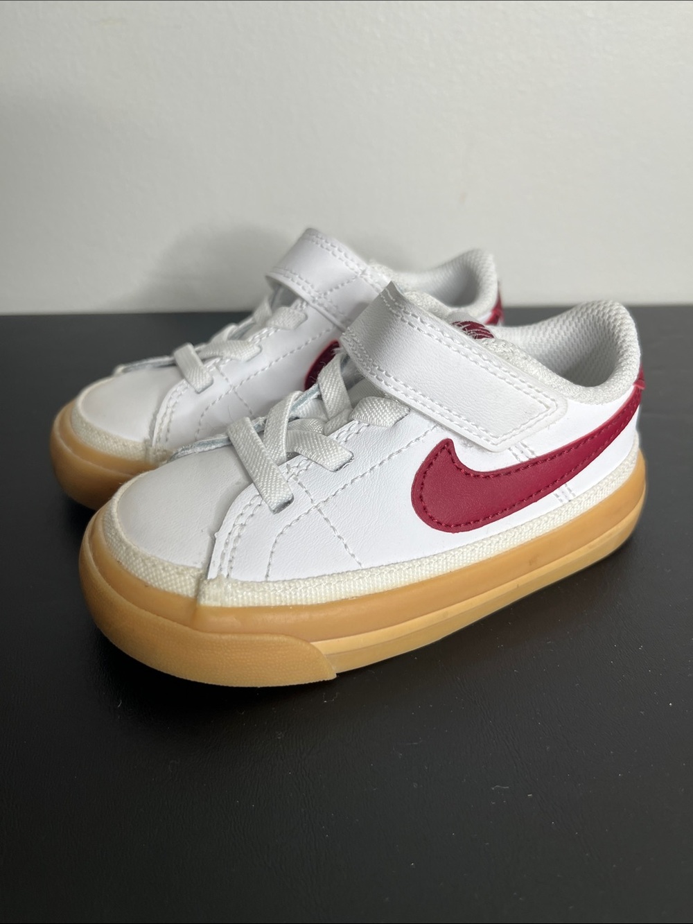 Nike Kids White Sneakers with Red Swoosh and Gum Sole - Velcro